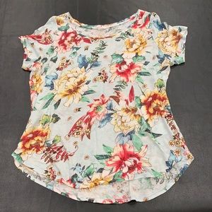 Floral Tee (BUNDLE FOR $5)